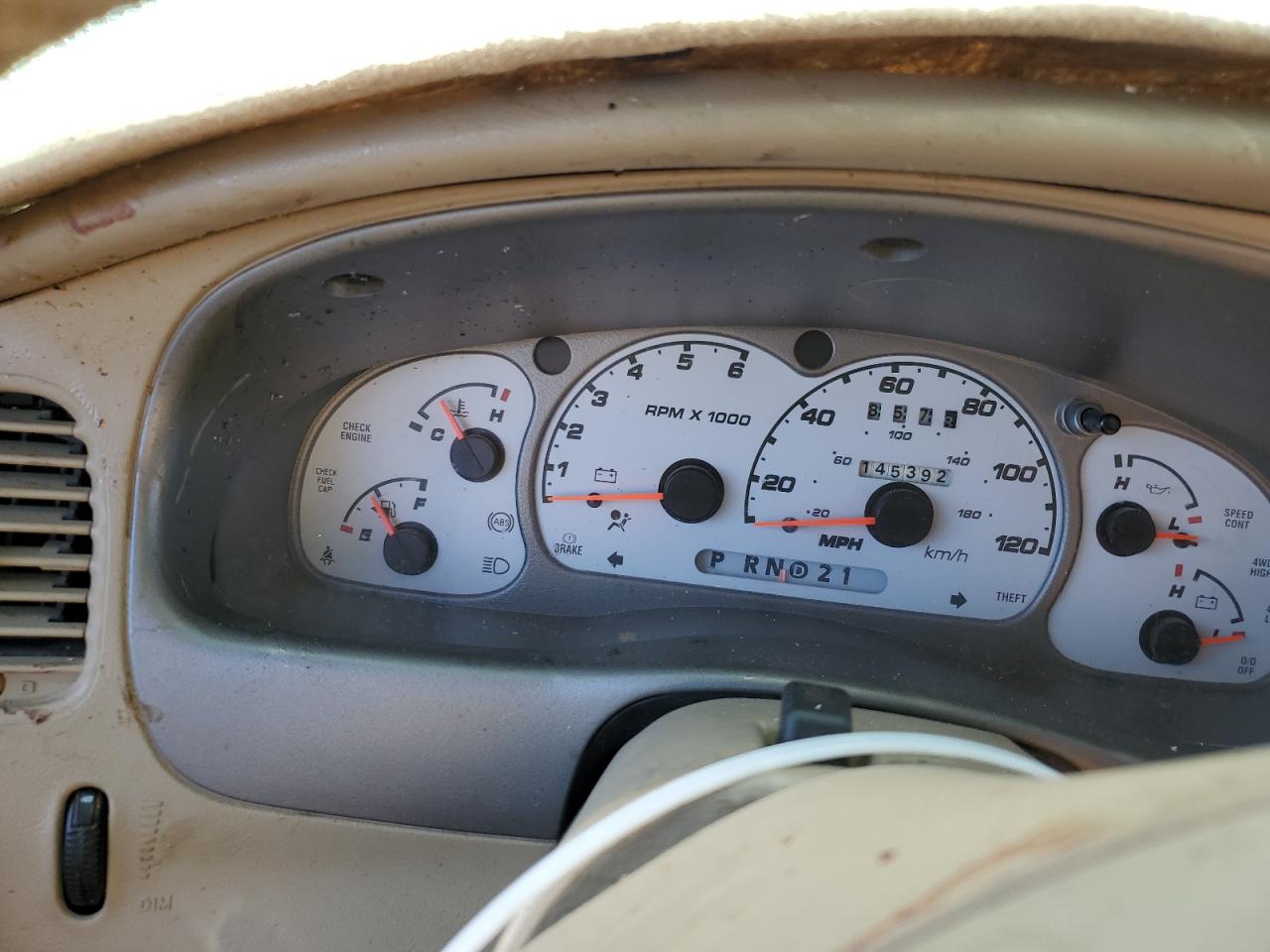 2003 Ford Explorer - Image 9