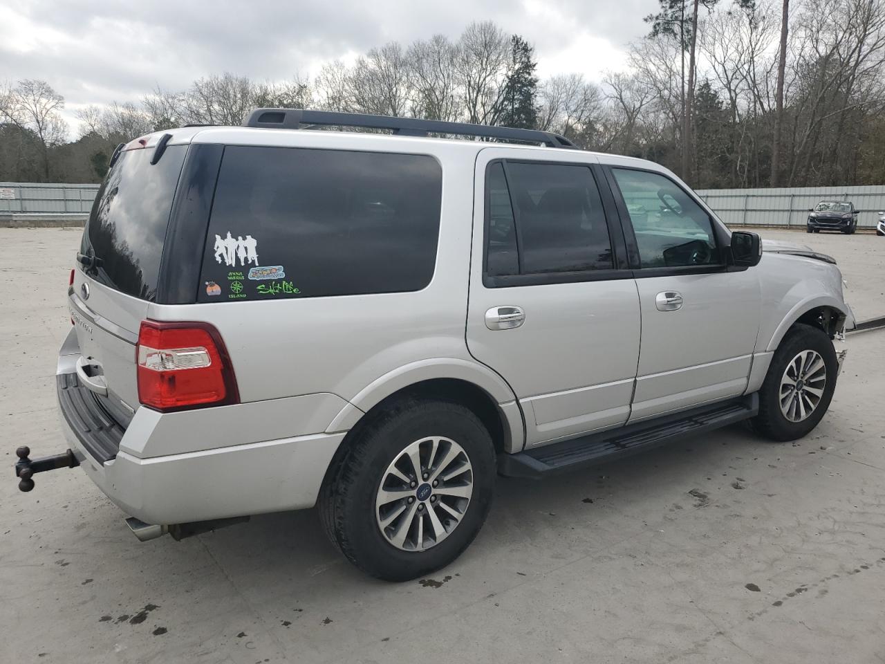 2017 Ford Expedition - Image 3