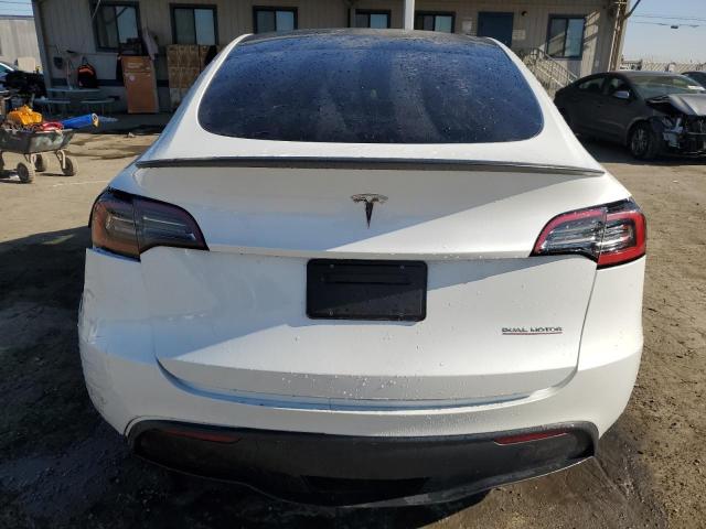  TESLA MODEL Y 2023 Белый