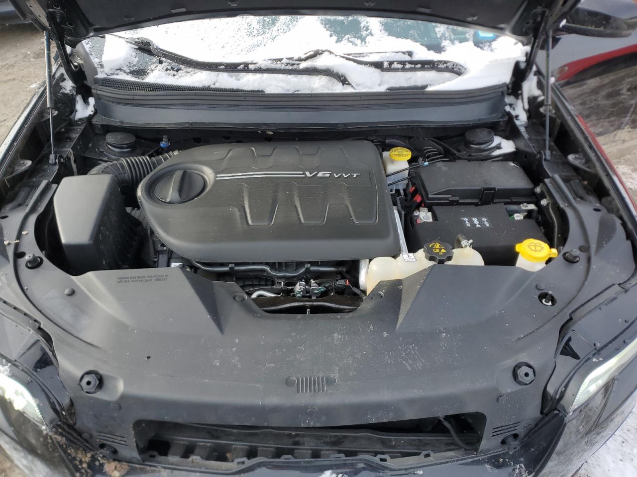 2019 Jeep Grand Cherokee - Image 12