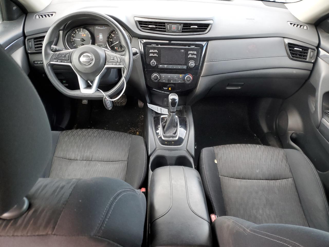 2017 Nissan Rogue - Image 8