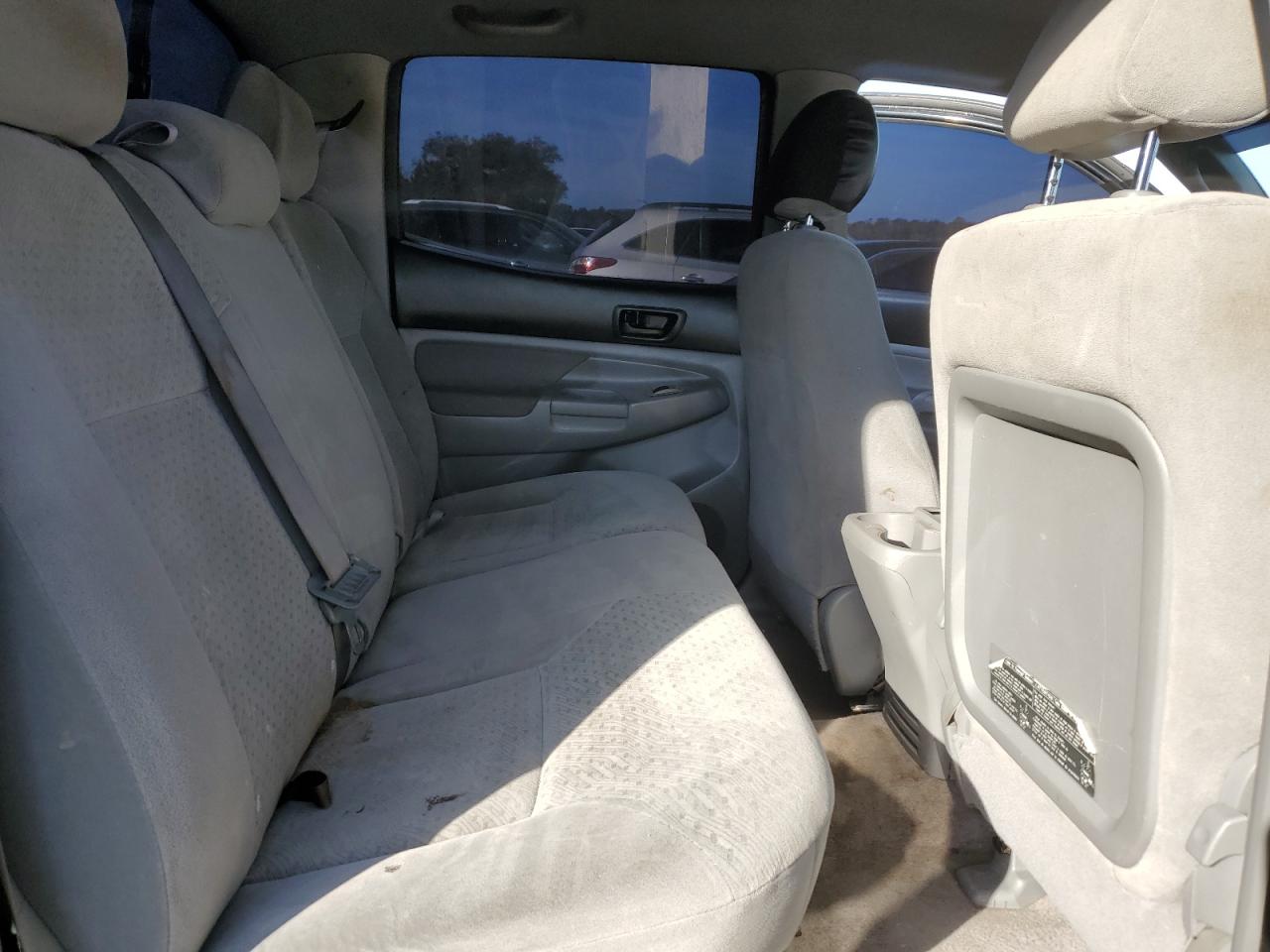 2007 Toyota Tacoma - Image 10