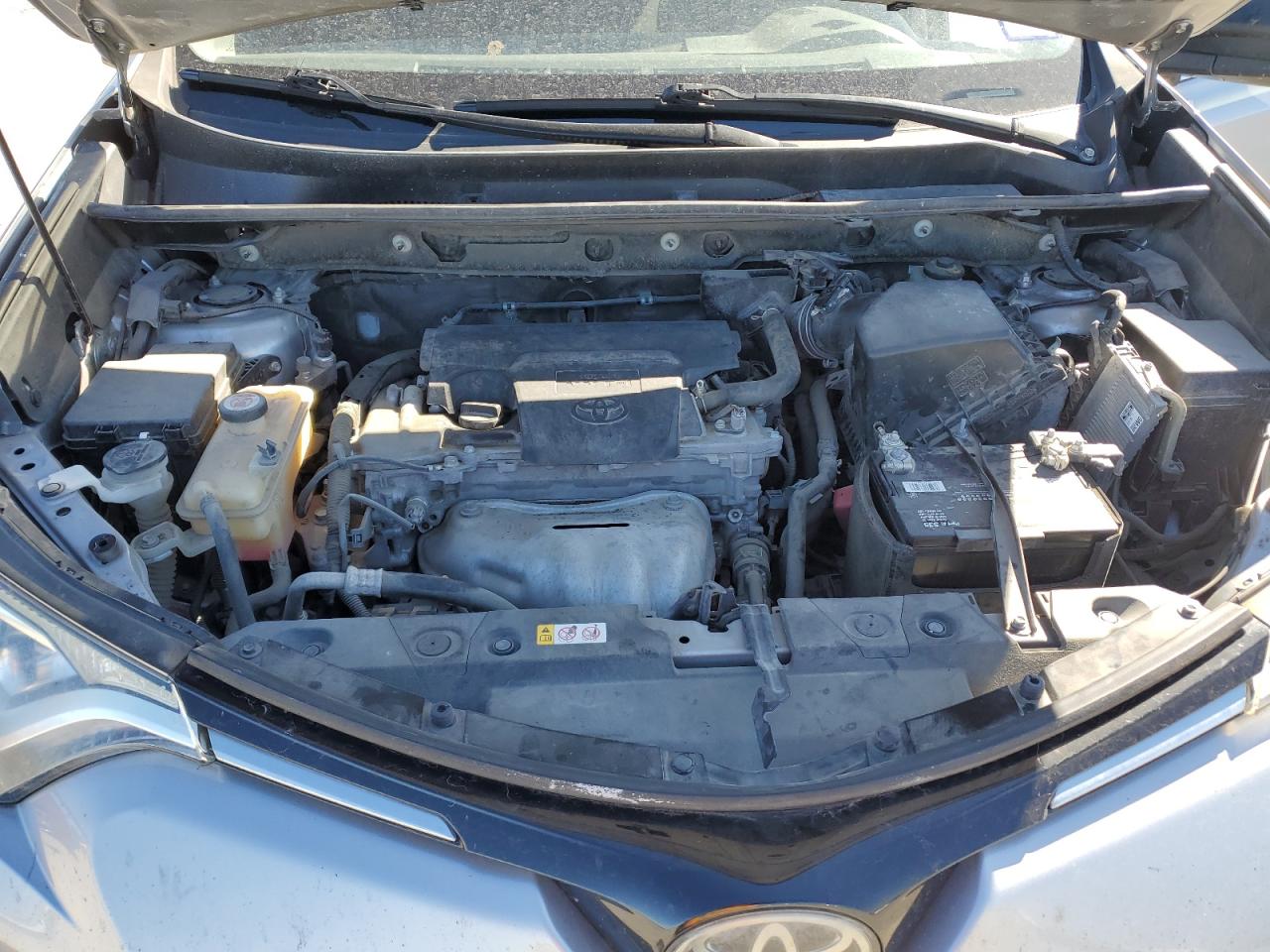 2018 Toyota RAV 4 - Image 11