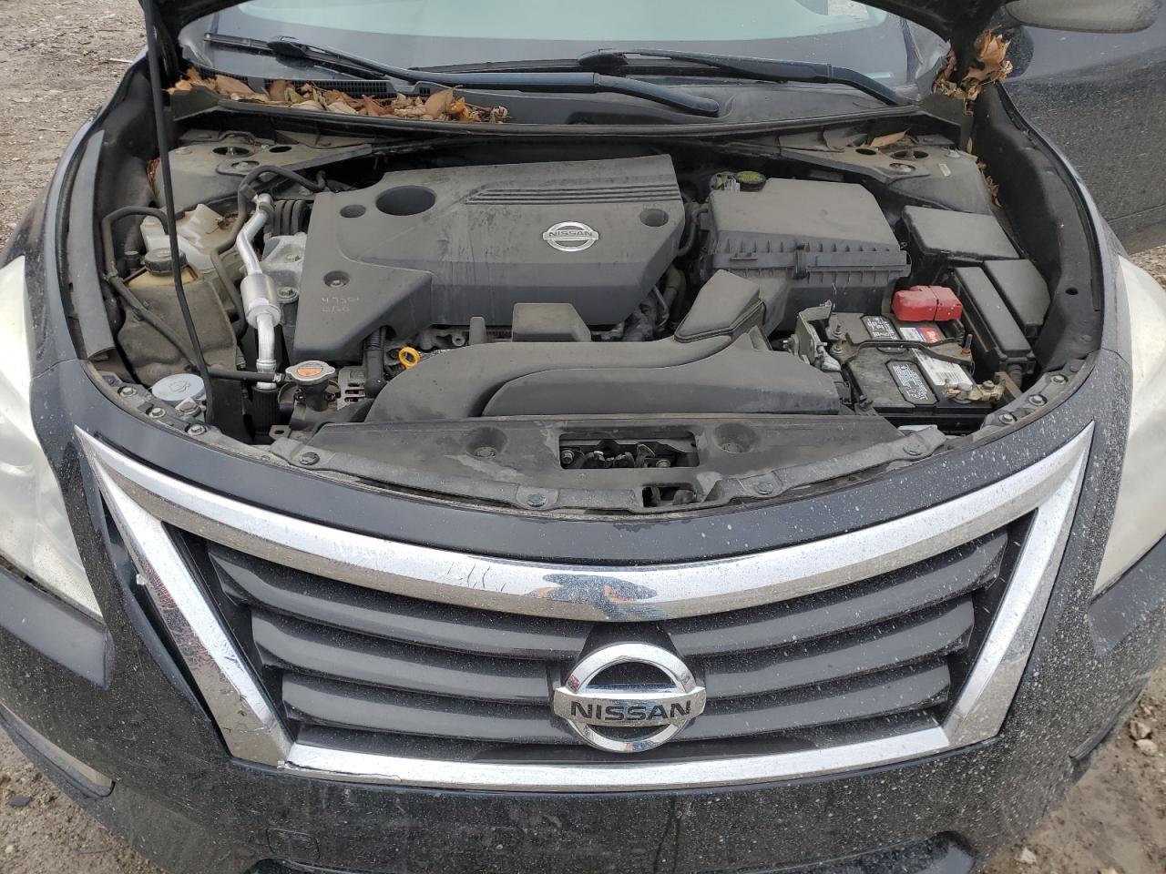 2015 Nissan Altima - Image 11