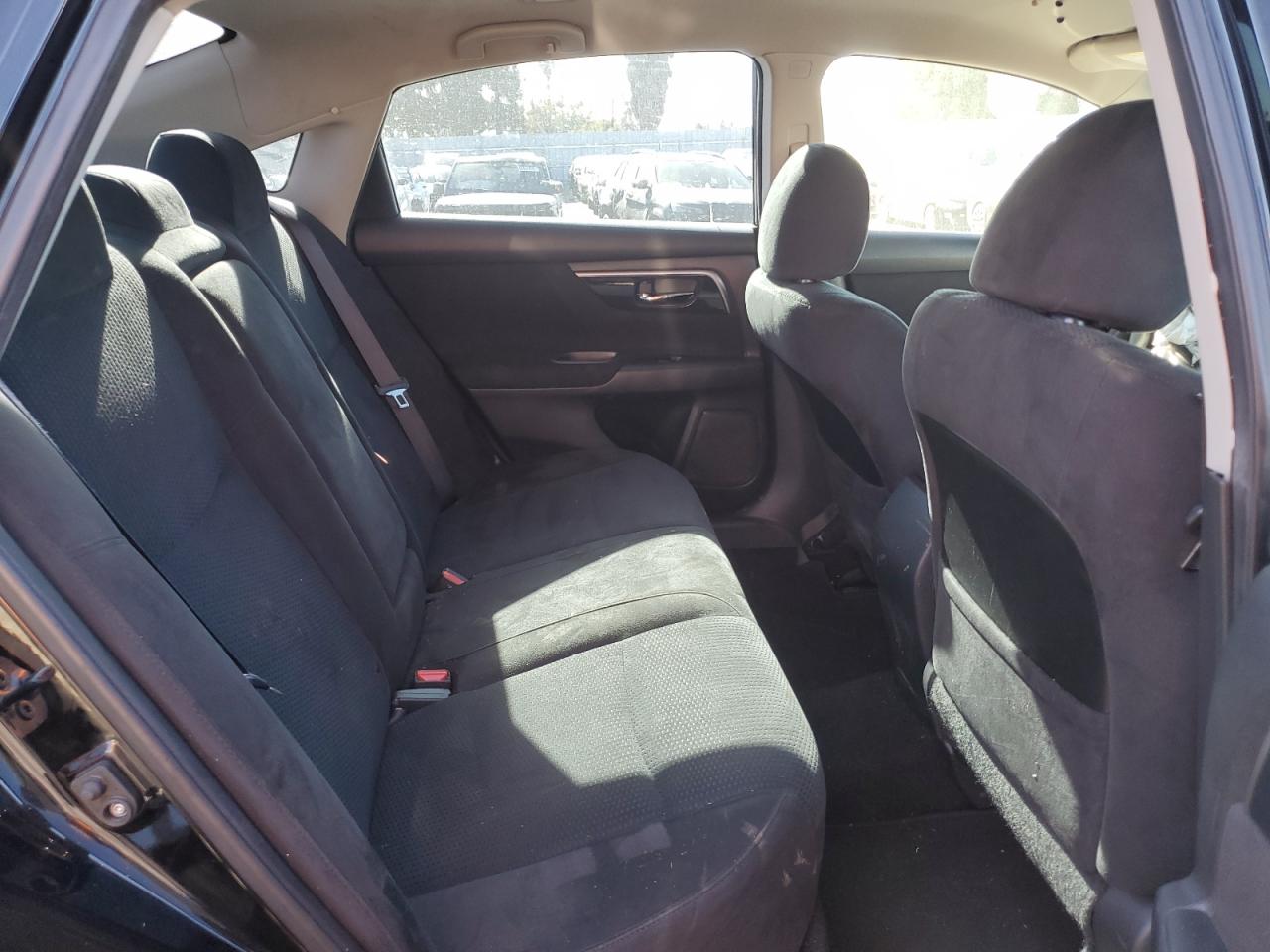 2014 Nissan Altima - Image 10
