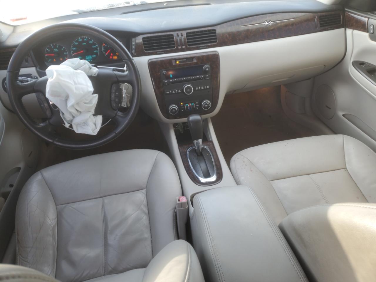 2012 Chevrolet Impala - Image 8