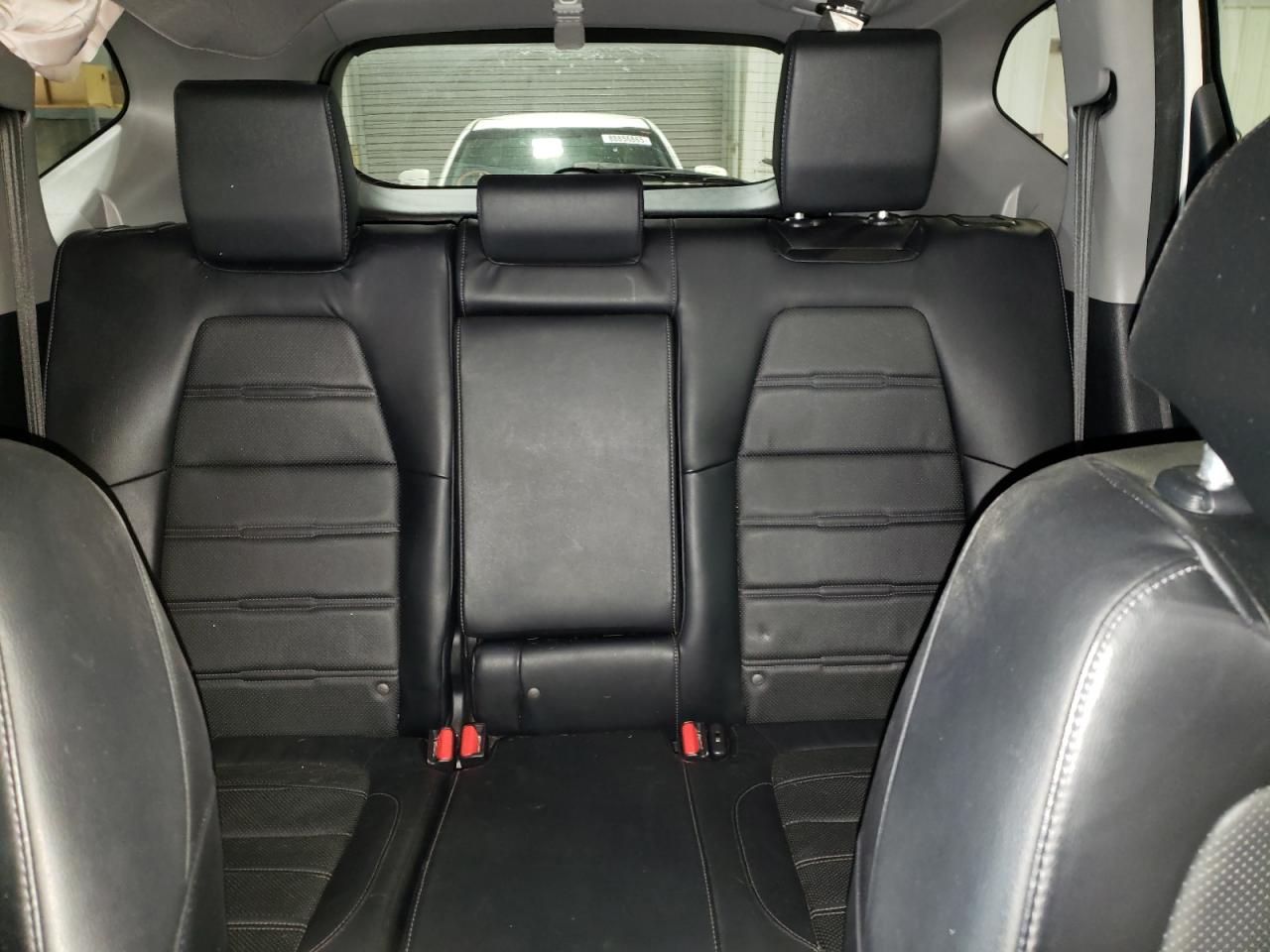 2017 Honda CR-V - Image 10