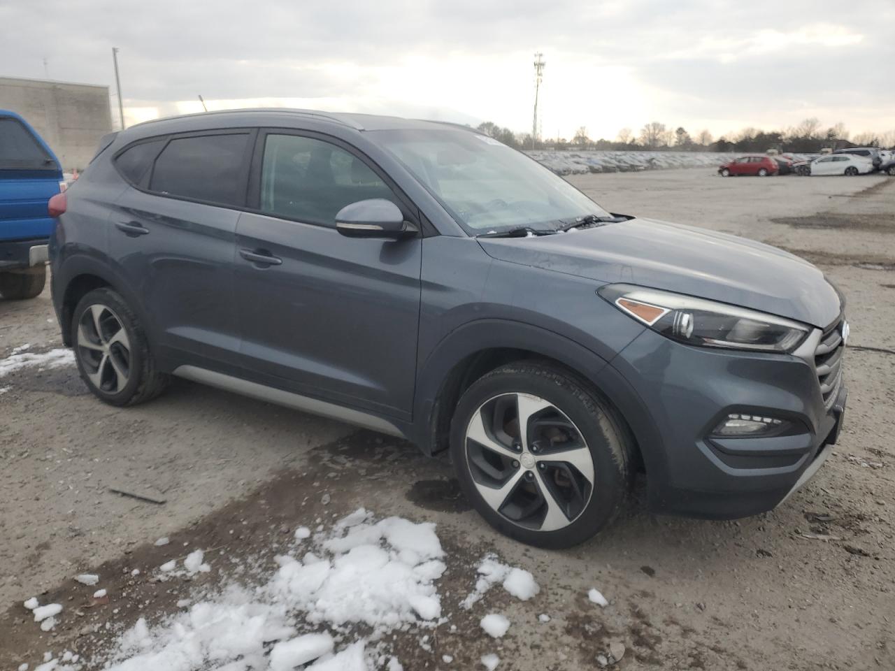 2017 Hyundai Tucson - Image 4