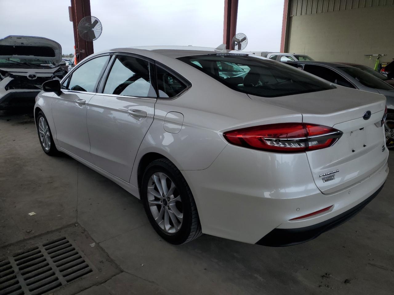 2020 Ford Fusion - Image 2