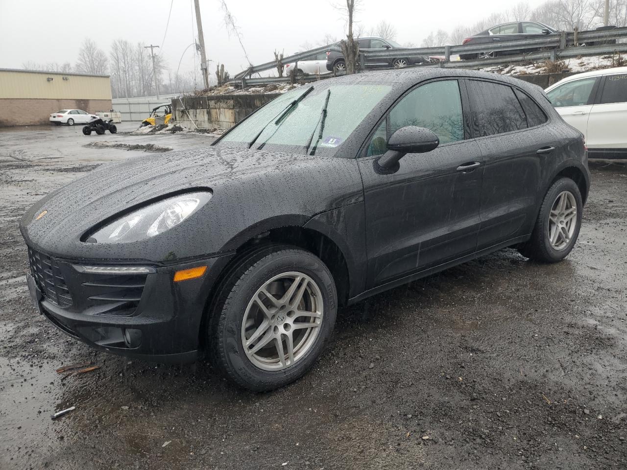 2018 Porsche Macan - Image 1