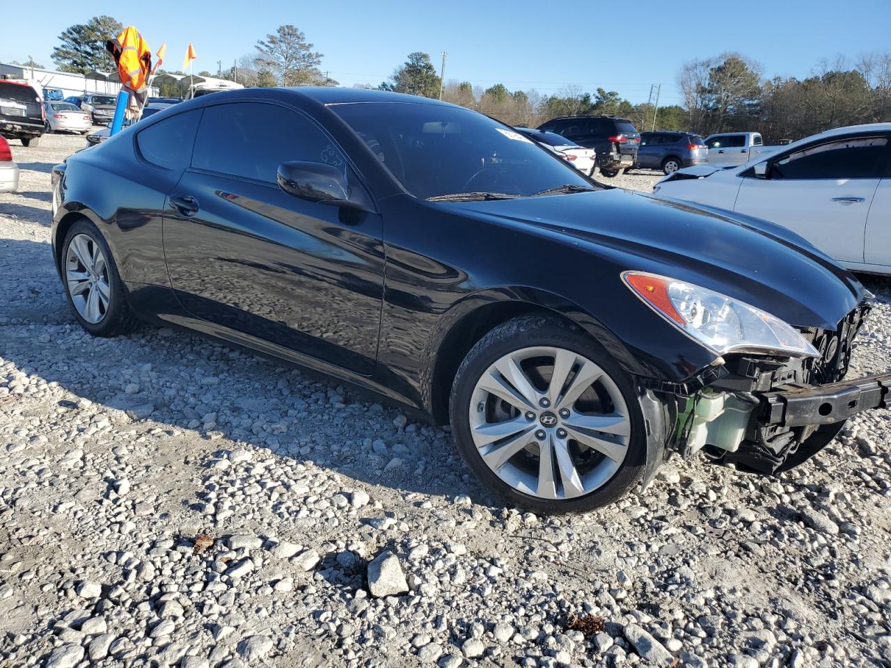 2011 Hyundai Genesis - Image 4