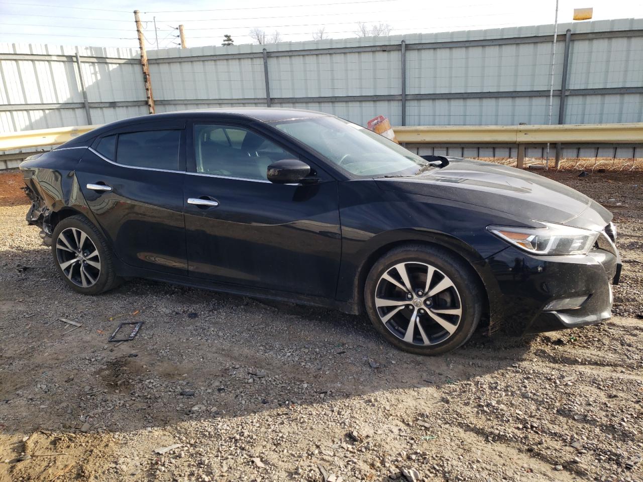 2016 Nissan Maxima - Image 4