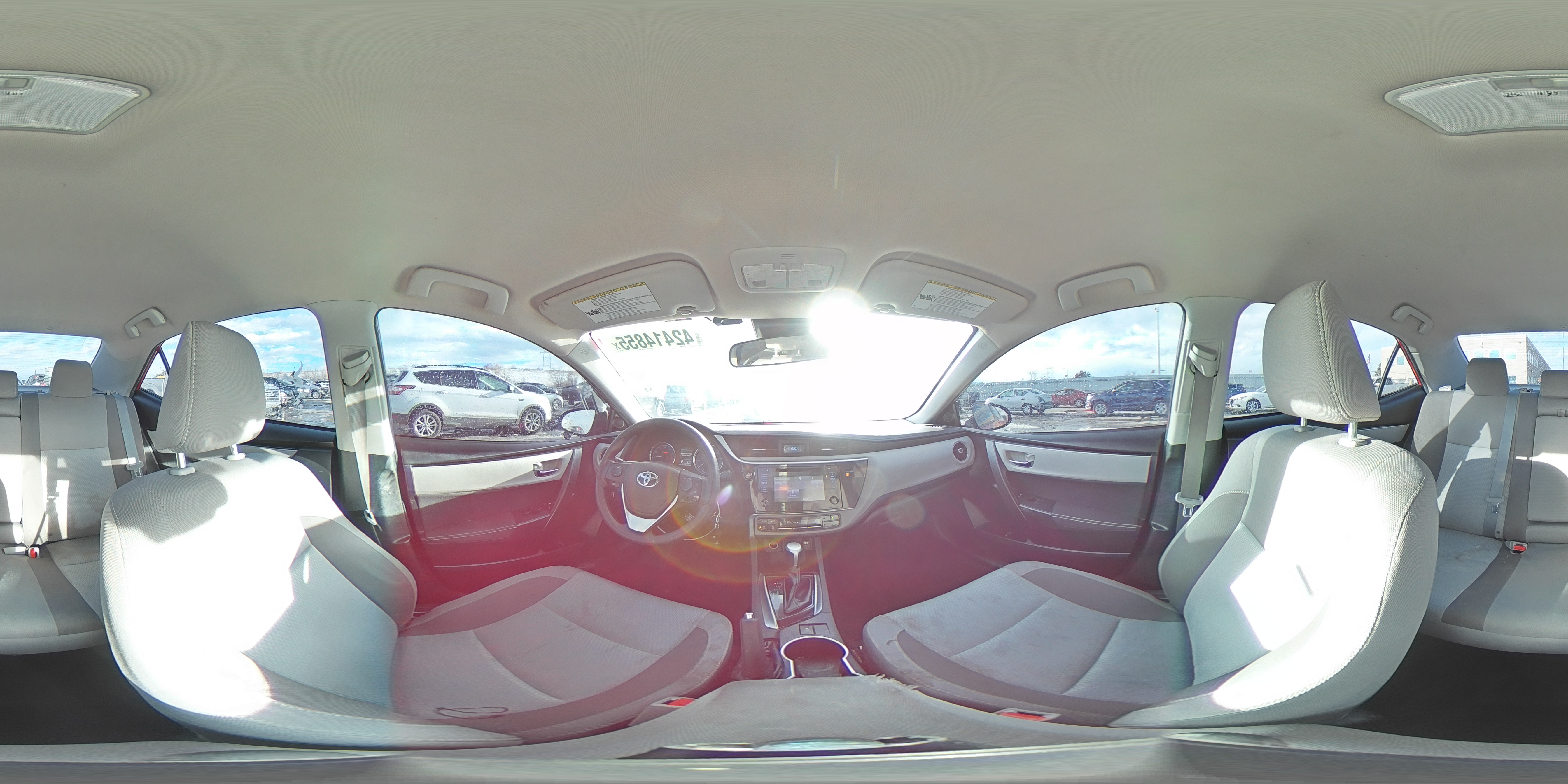 2018 Toyota Corolla - Image 15