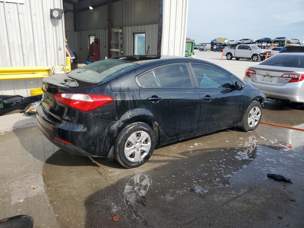 2016 Kia Forte - Image 3