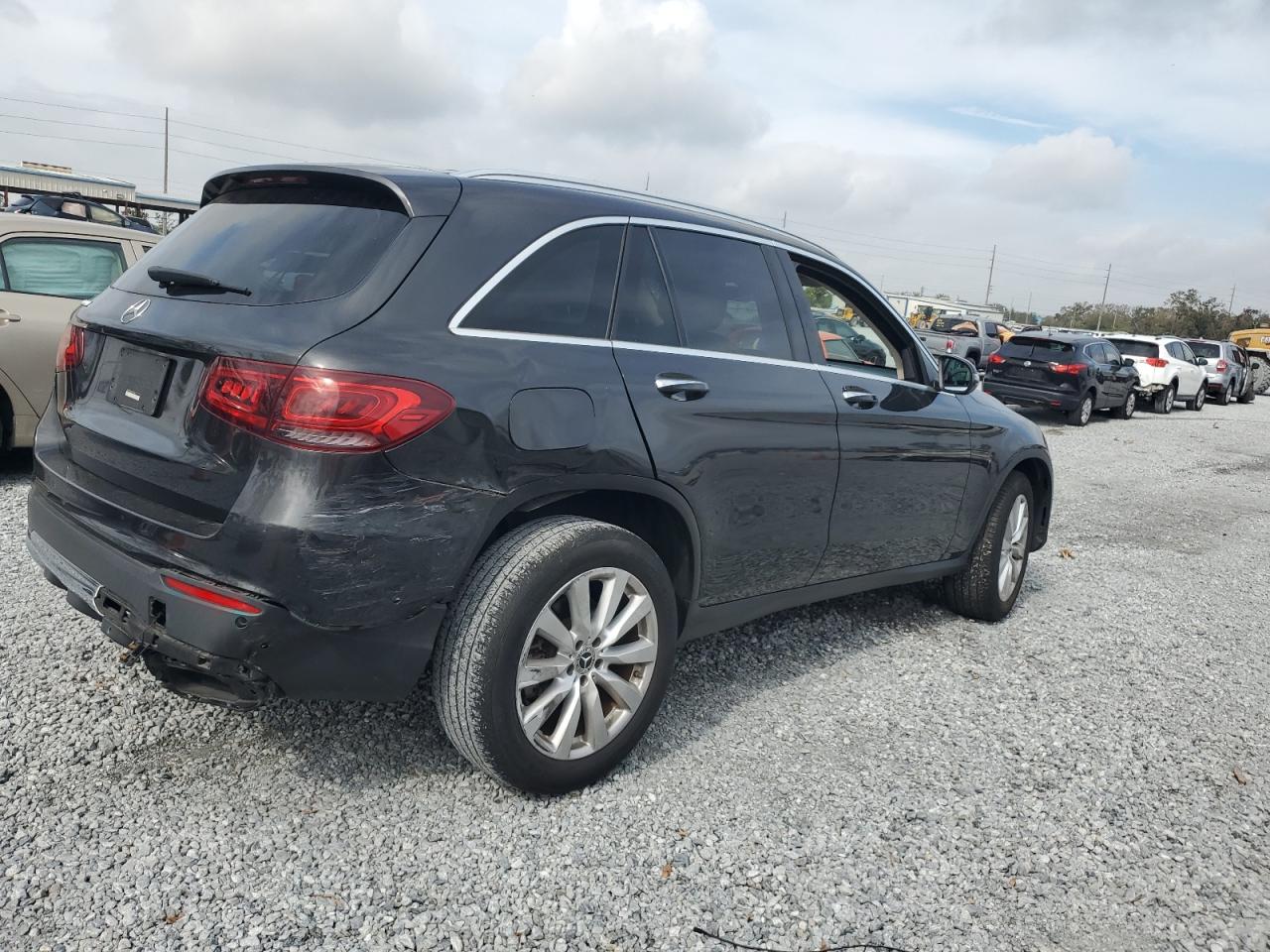 2020 Mercedes-Benz GLC - Image 3