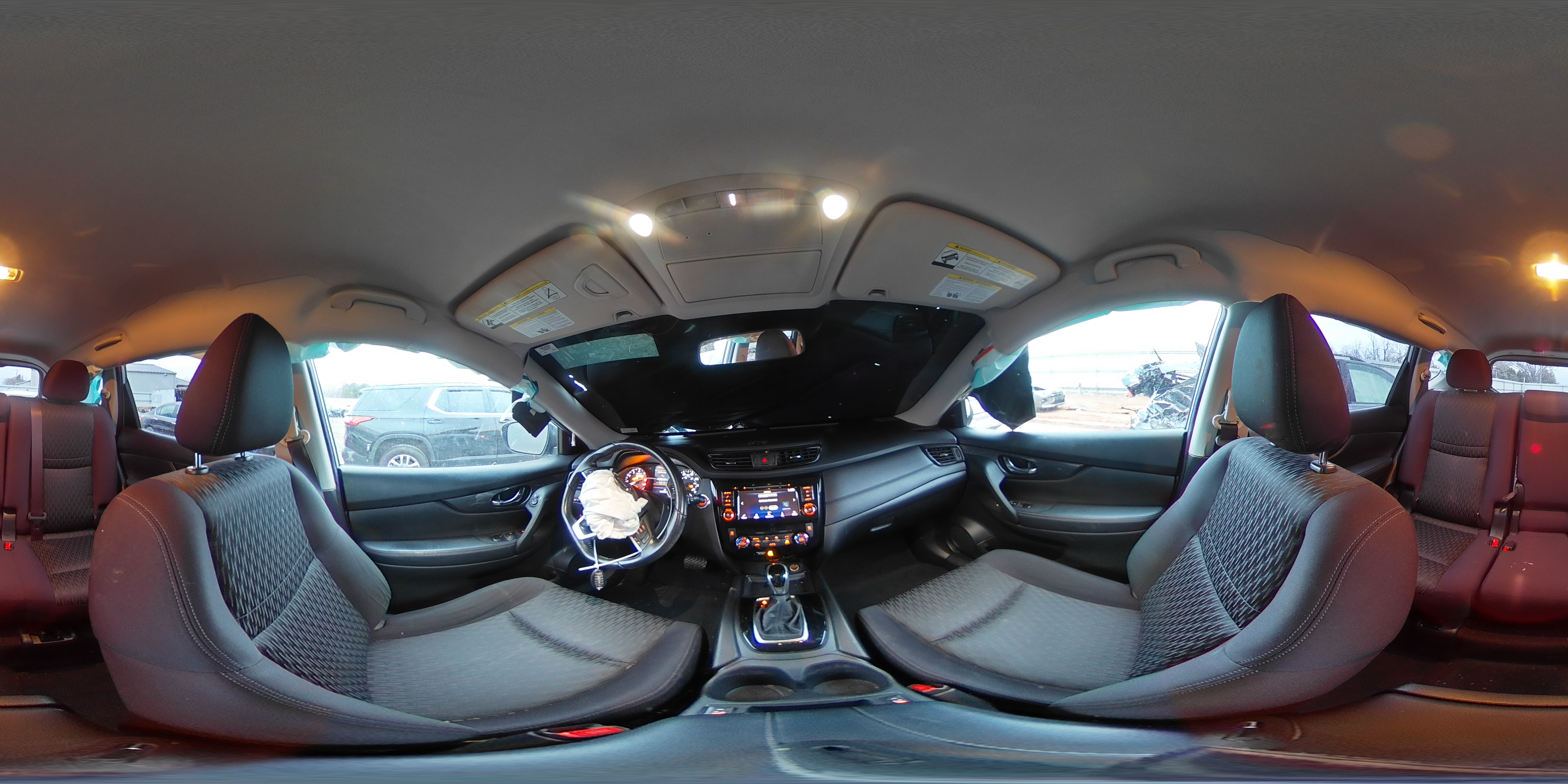 2020 Nissan Rogue - Image 14
