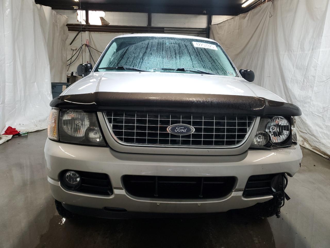 2004 Ford Explorer - Image 5