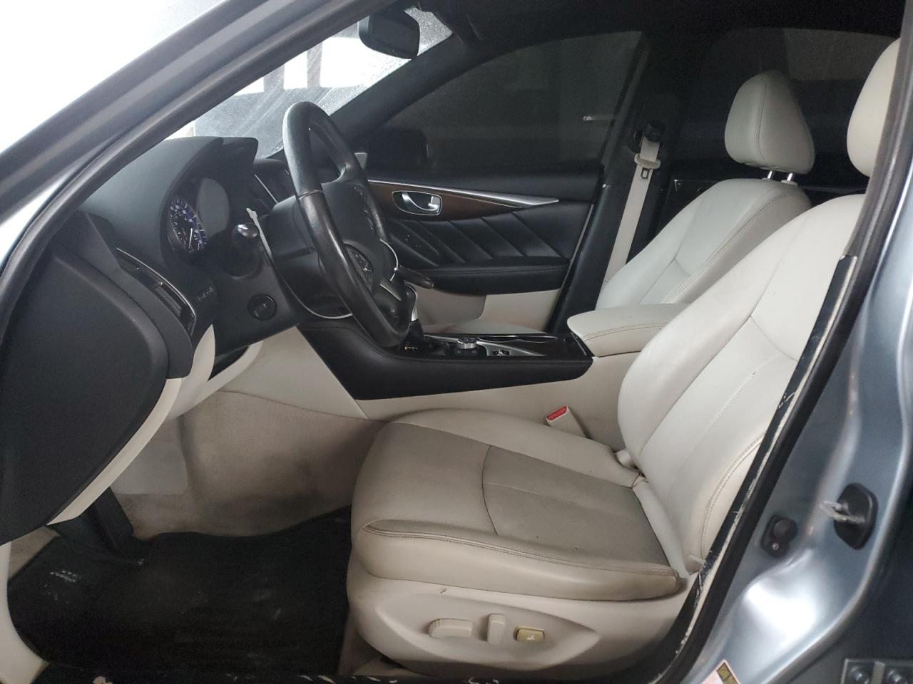 2017 Infiniti Q50 - Image 7