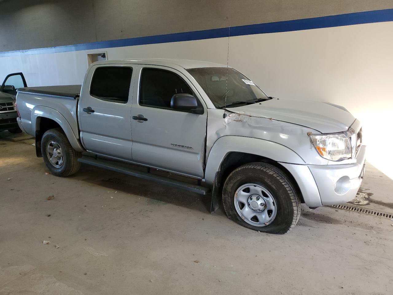 2011 Toyota Tacoma - Image 4