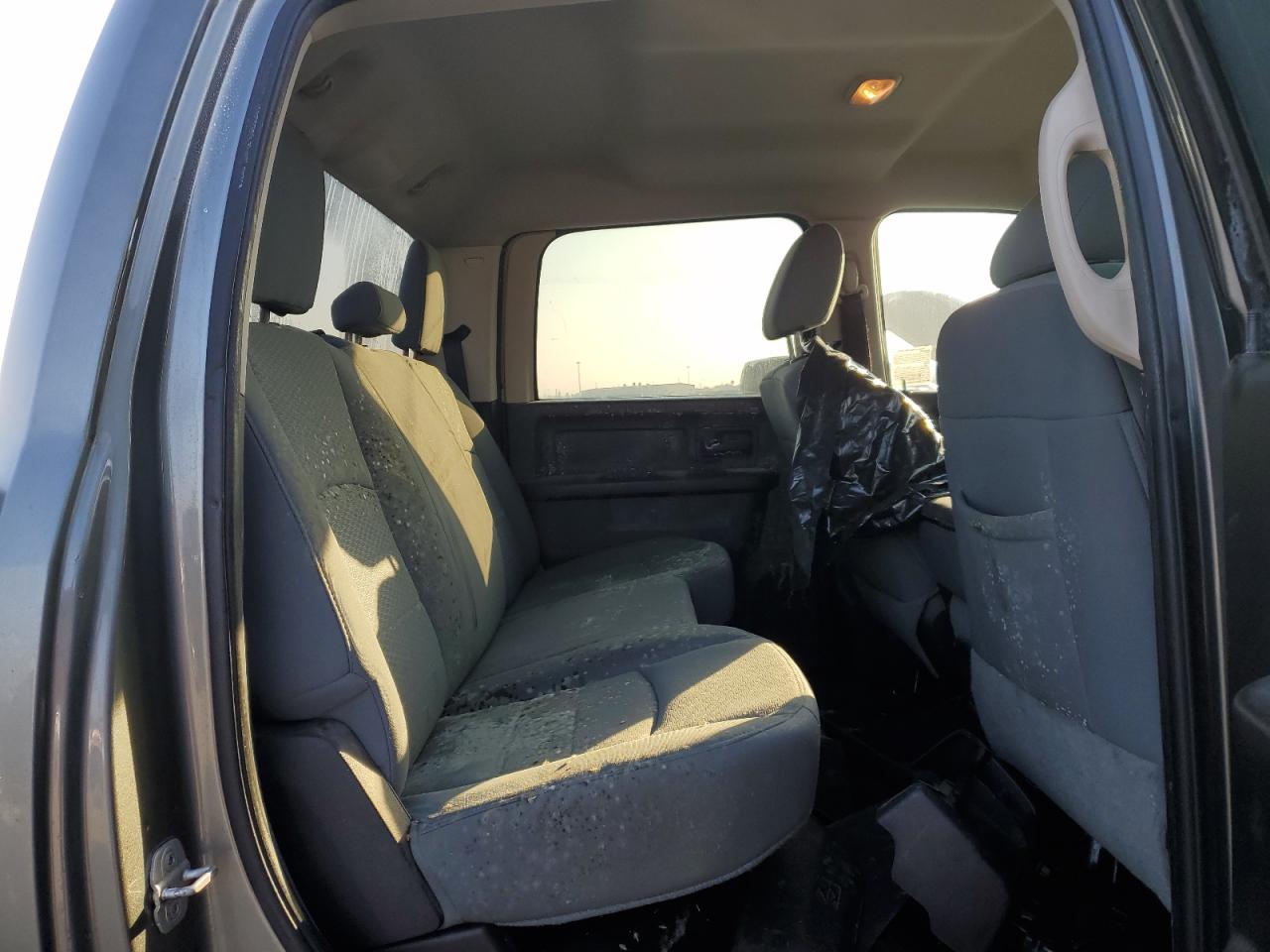2013 RAM 2500 - Image 10