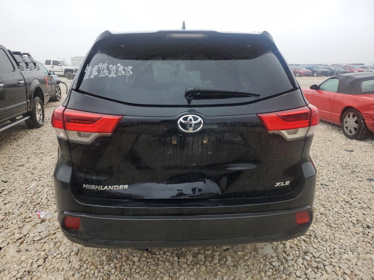 2019 Toyota Highlander - Image 6
