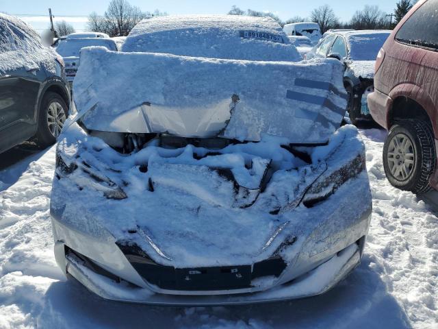  NISSAN LEAF 2020 Сріблястий