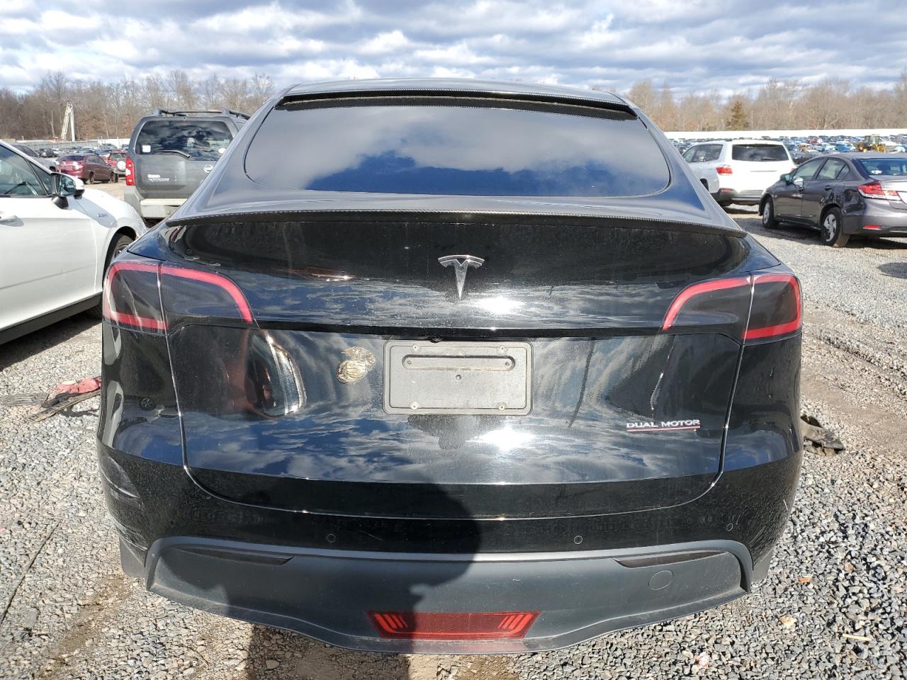 VIN 7SAYGDEF4NF449499 2022 TESLA MODEL Y no.6