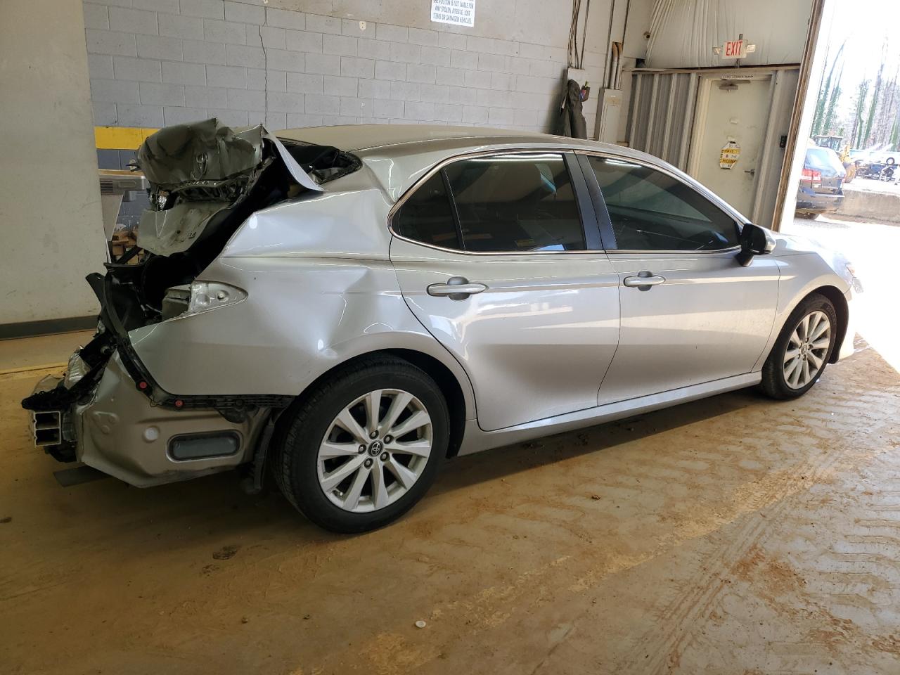 2018 Toyota Camry - Image 3