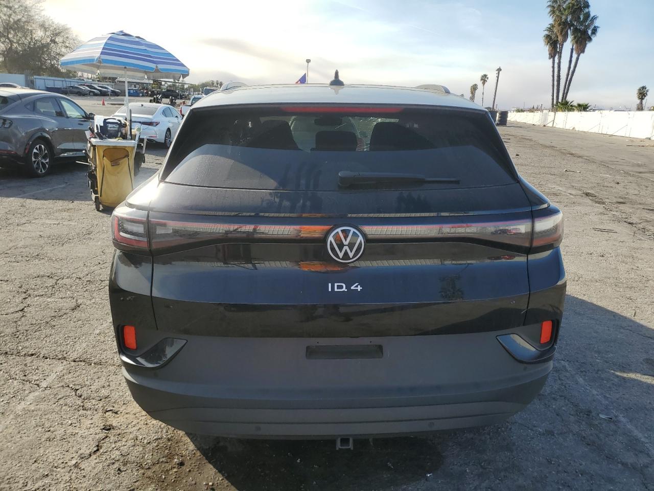 2023 Volkswagen Id.4 Pro S VIN: 1V2WNPE83PC035674 Lot: 41891315