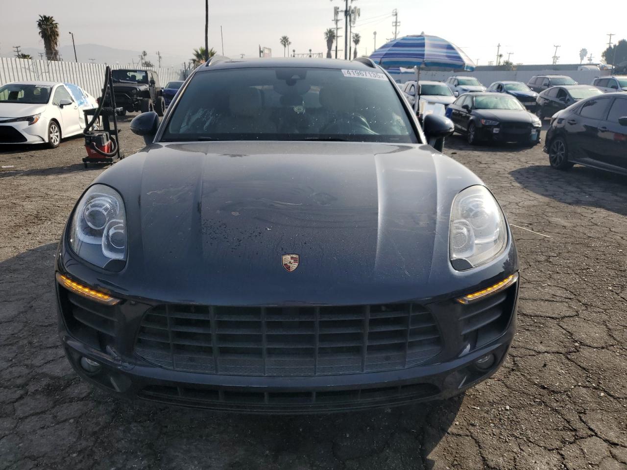 2017 Porsche Macan - Image 5