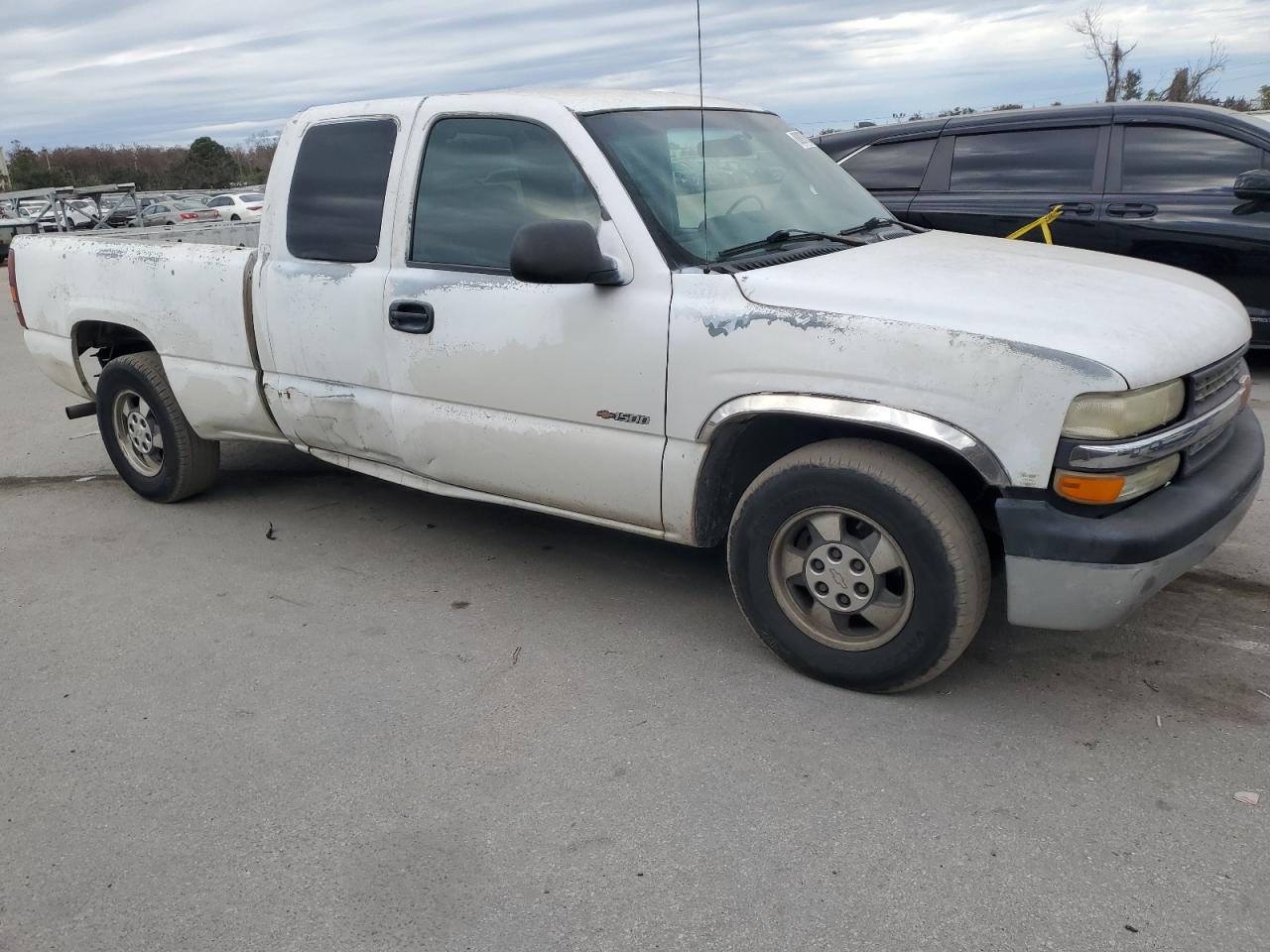 2001 Chevrolet Silverado - Image 4