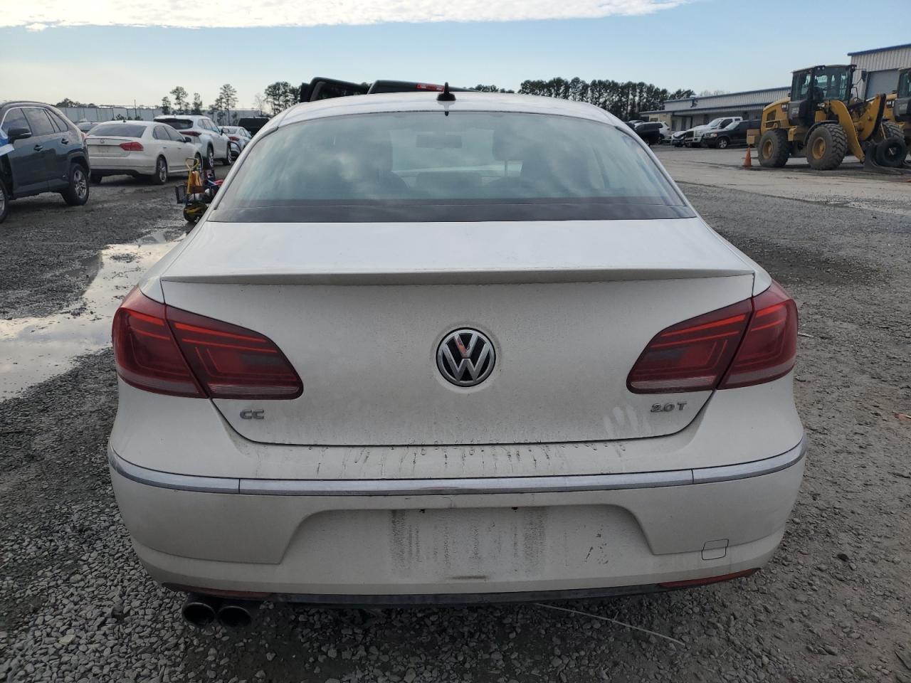 2013 Volkswagen Passat CC - Image 6