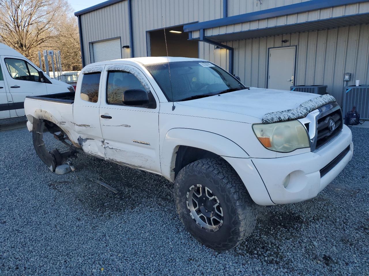 2007 Toyota Tacoma - Image 4
