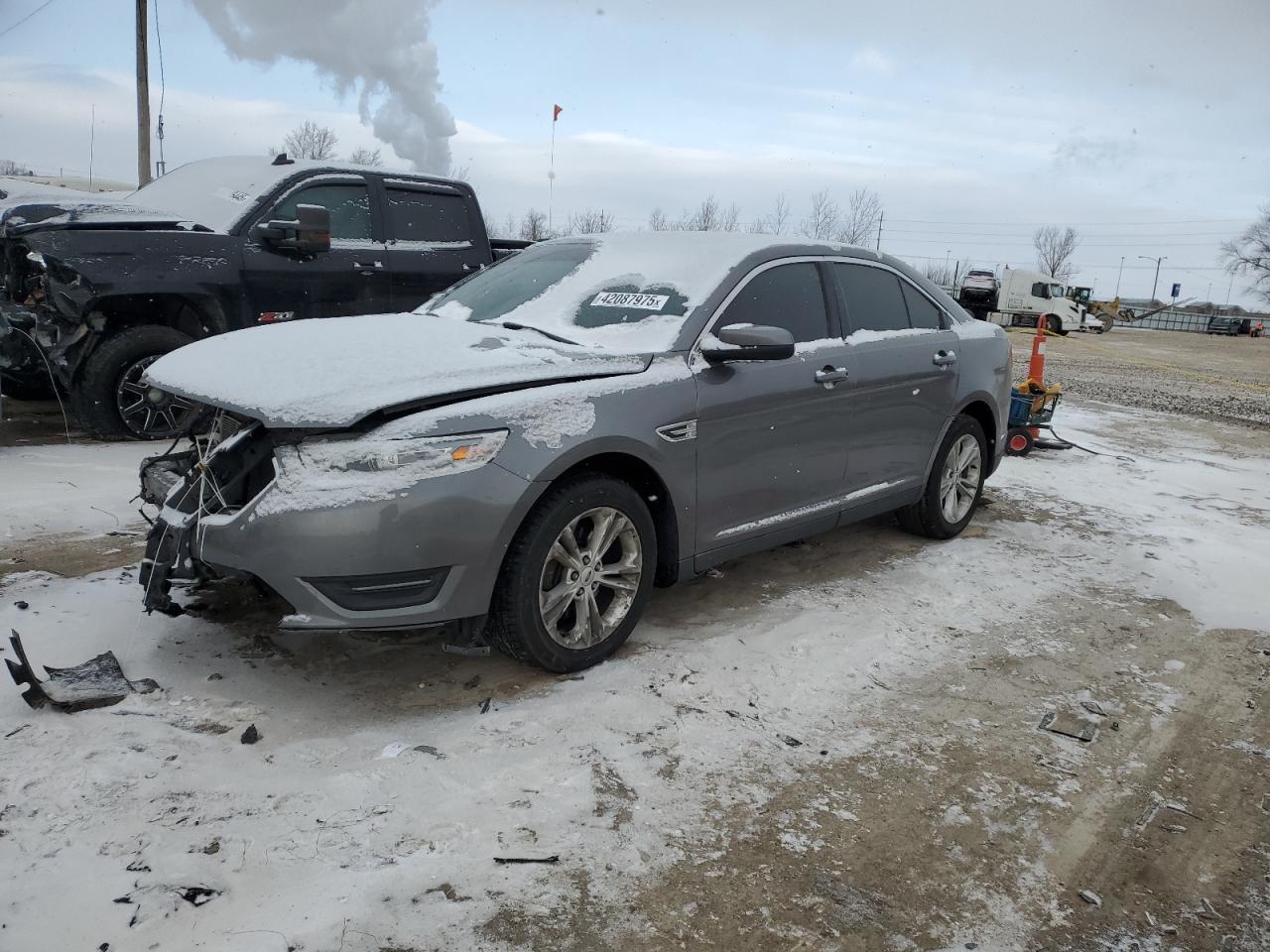 2014 Ford Taurus - Image 1