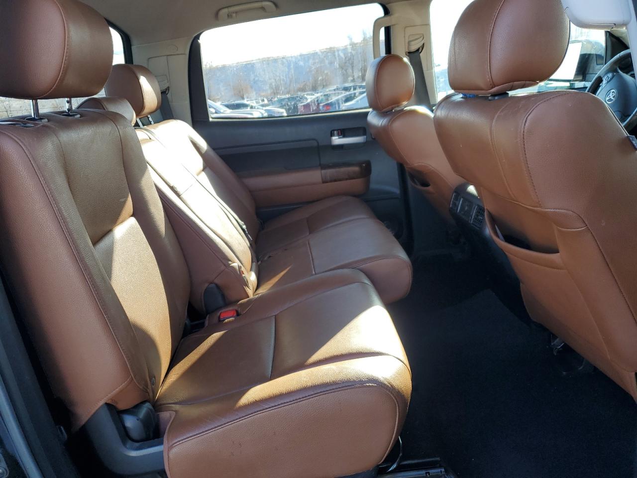 2012 Toyota Tundra - Image 10