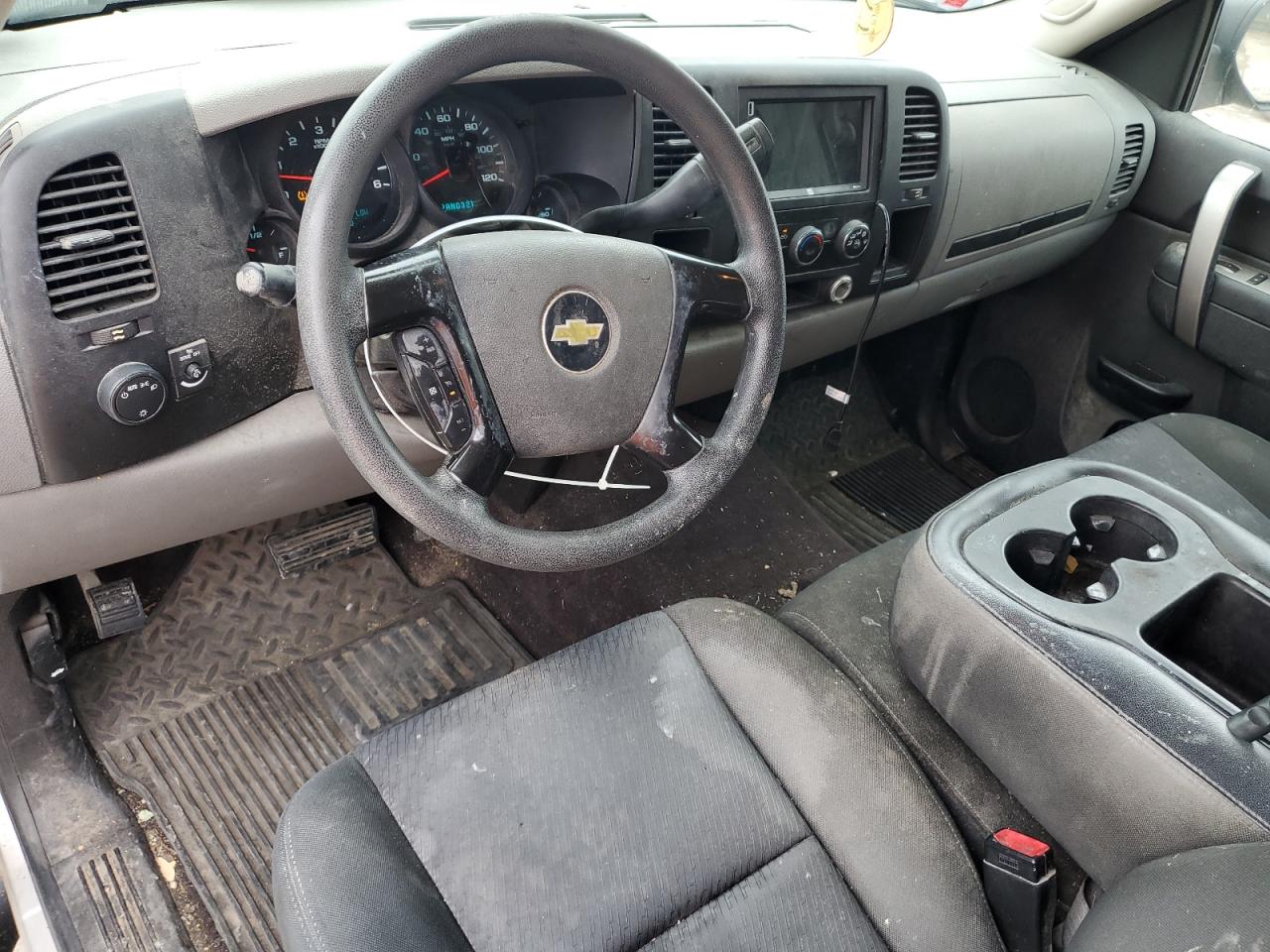 2010 Chevrolet Silverado - Image 8