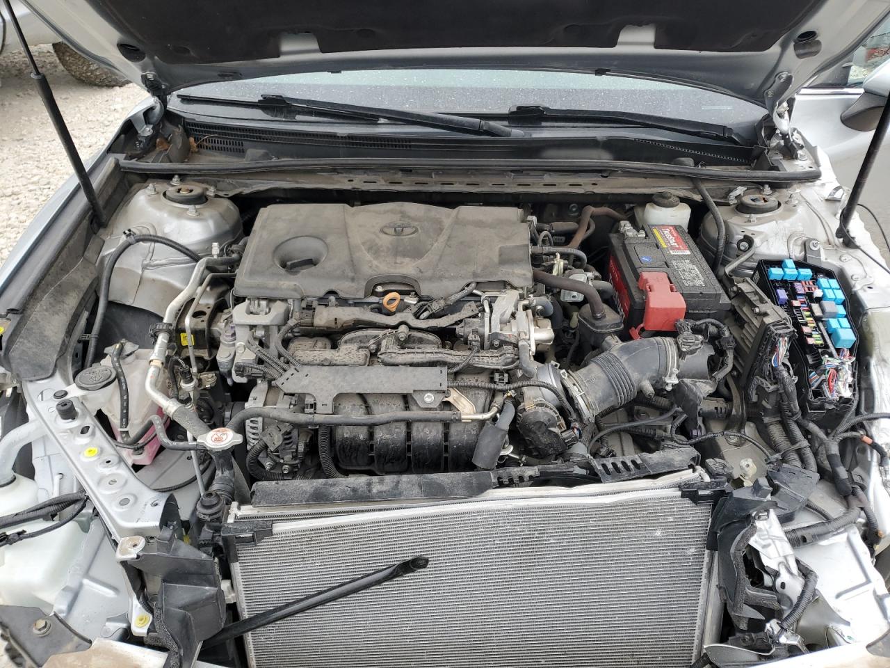 2019 Toyota Camry - Image 11