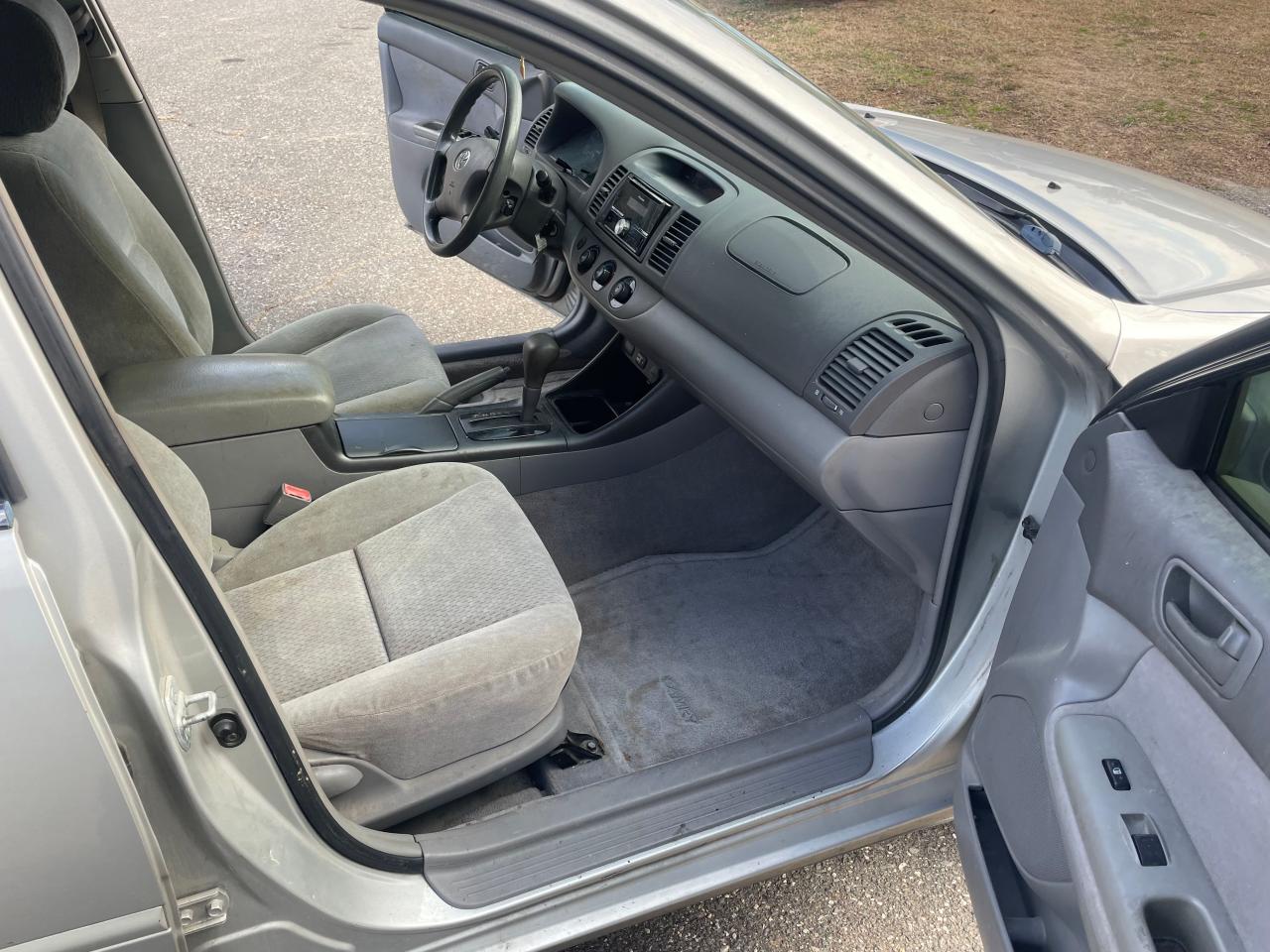 2002 Toyota Camry - Image 5