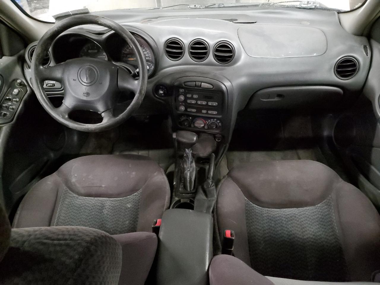 2004 Pontiac Grand AM - Image 8