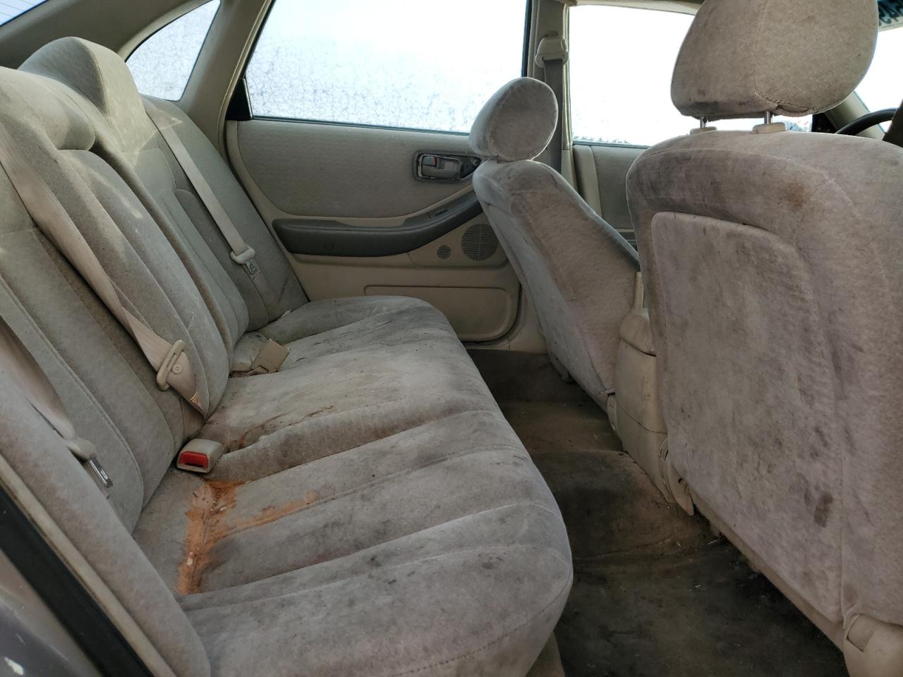 1999 Toyota Avalon - Image 10