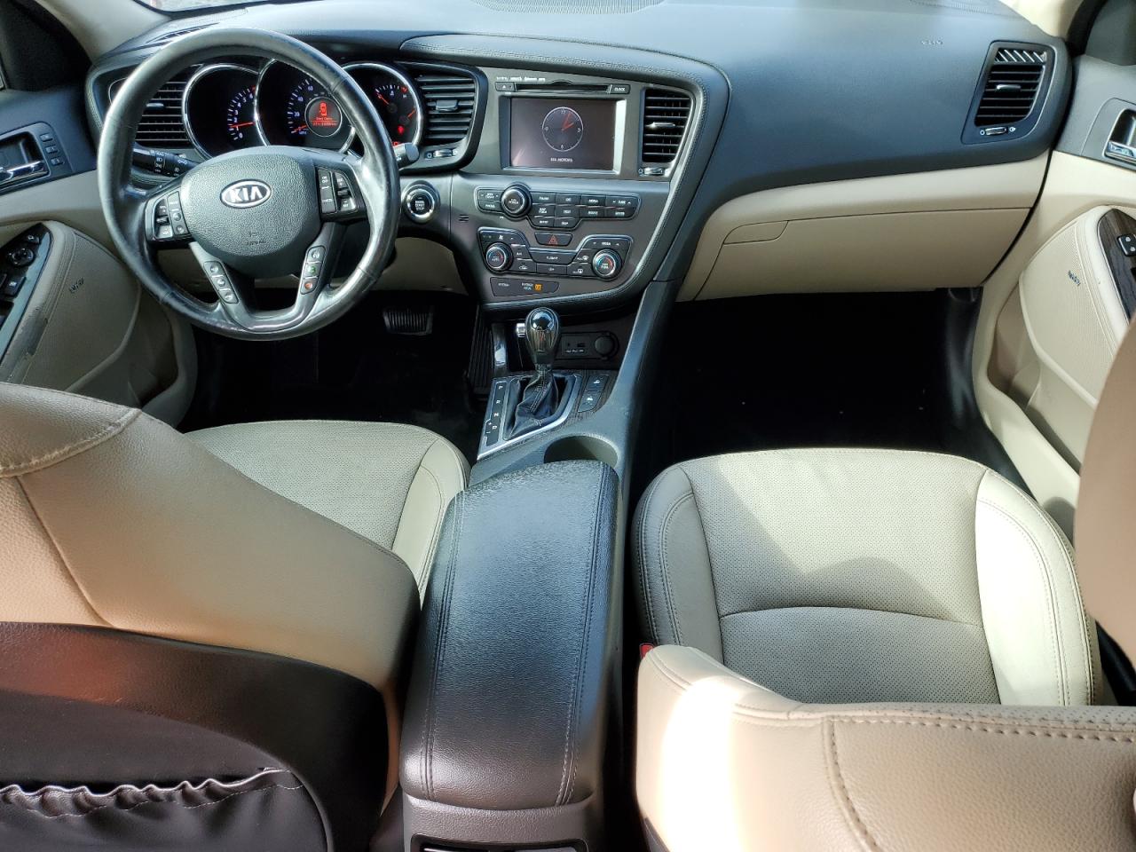 2012 Kia Optima - Image 8