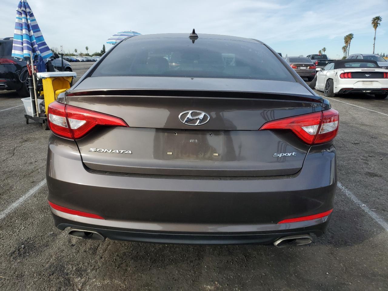 VIN 5NPE34AF7FH164820 2015 HYUNDAI SONATA no.6