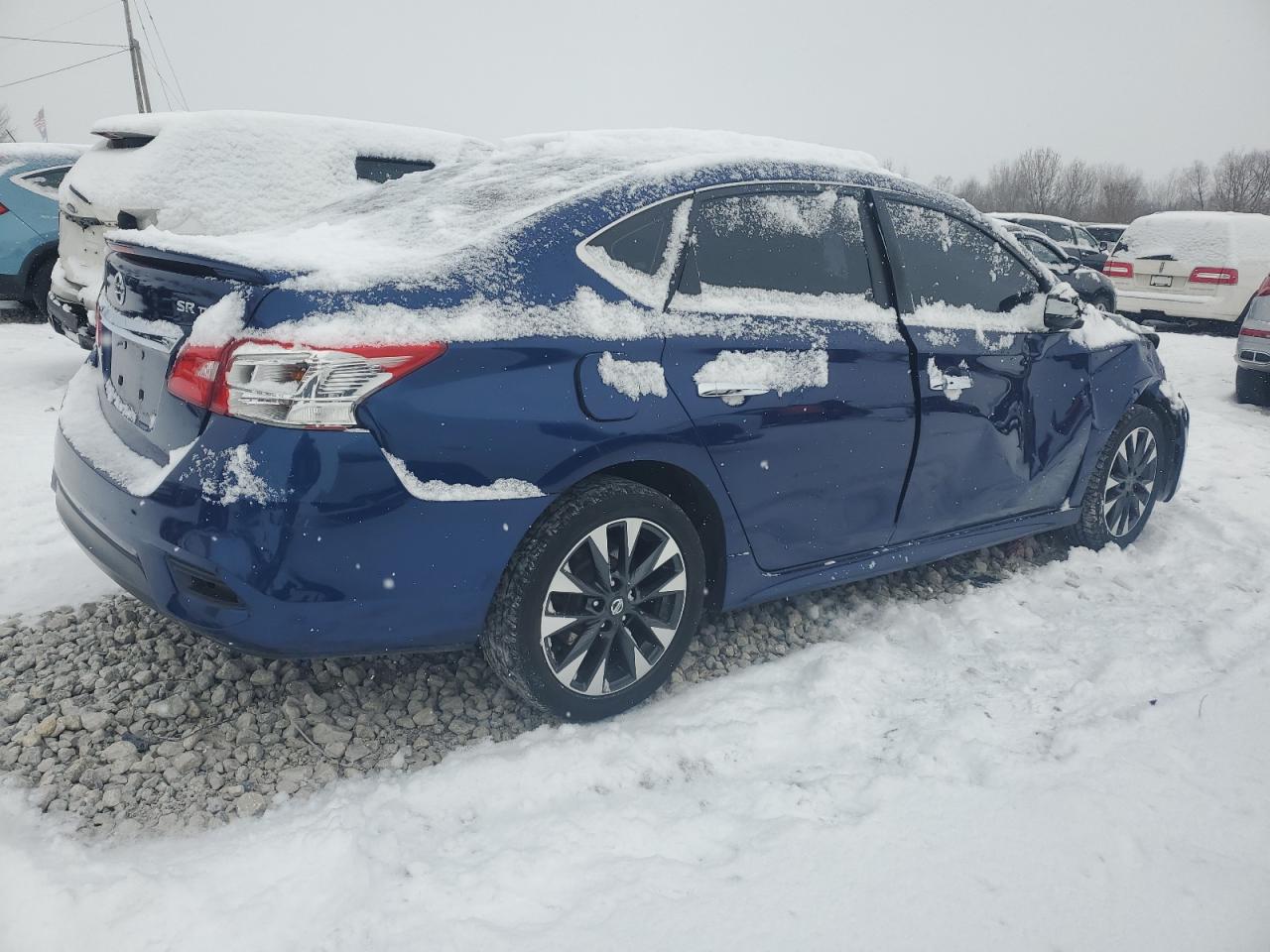2017 Nissan Sentra - Image 3