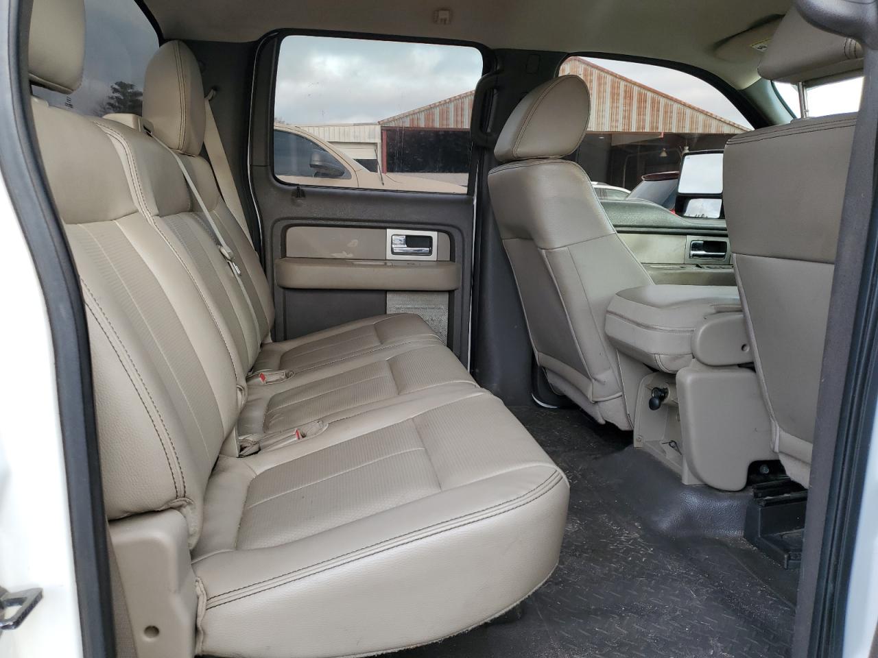 2010 Ford F-150 - Image 11