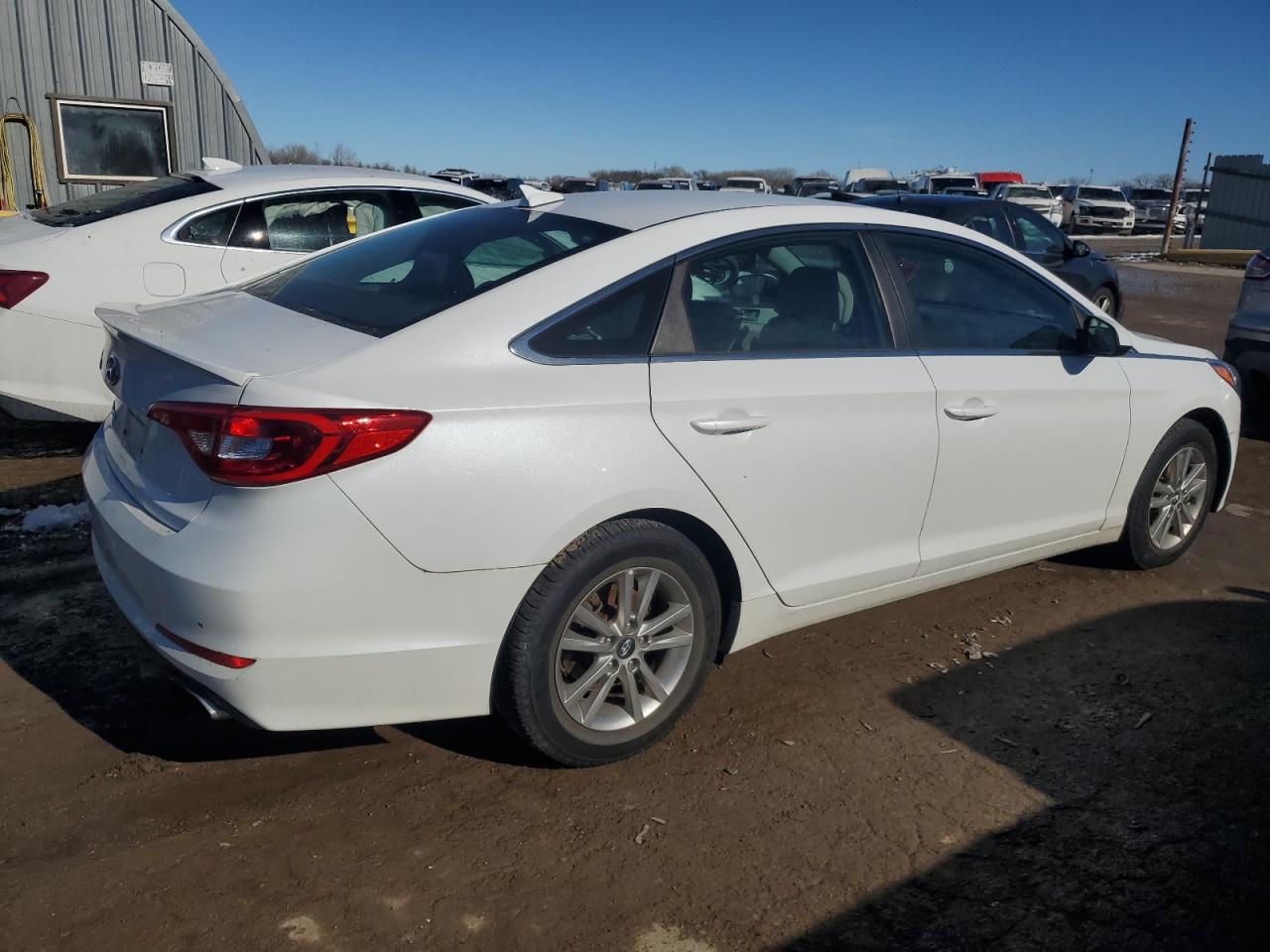 2017 Hyundai Sonata - Image 3
