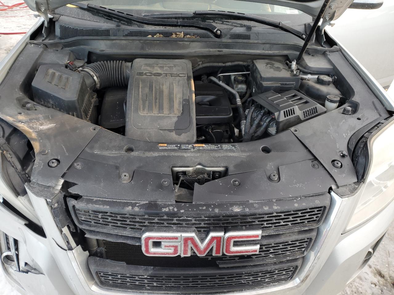 2015 GMC Terrain - Image 12