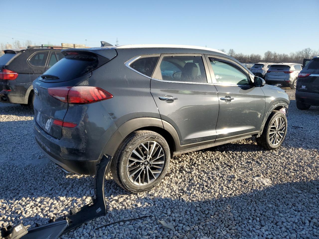 2021 Hyundai Tucson - Image 3