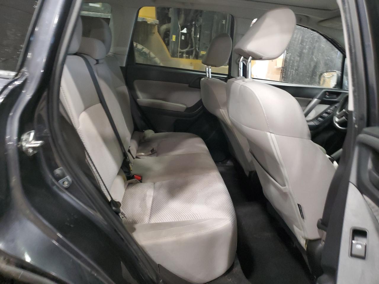 2017 Subaru Forester - Image 11