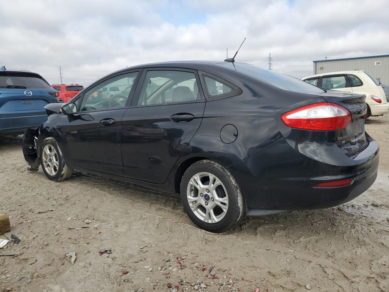 2015 Ford Fiesta - Image 2