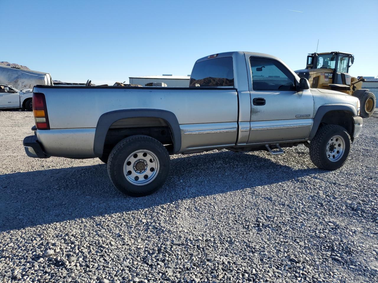 2002 GMC Sierra - Image 3